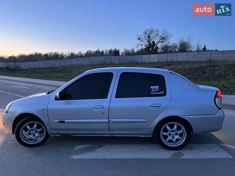 Renault Clio Symbol 2008