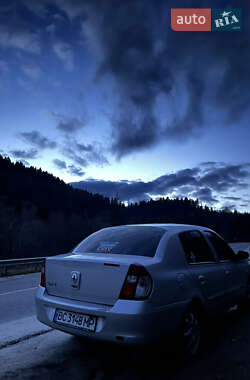 Седан Renault Clio Symbol 2008 в 