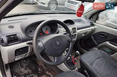 Седан Renault Clio Symbol 2003 в Харькове