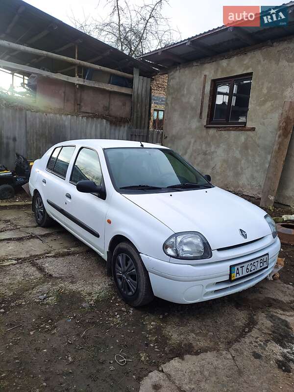 Седан Renault Clio Symbol 2001 в Івано-Франківську