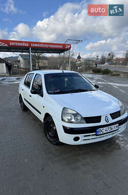 Седан Renault Clio Symbol 2002 в Старом Самборе