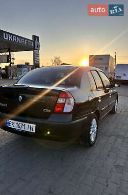 Седан Renault Clio Symbol 2006 в 