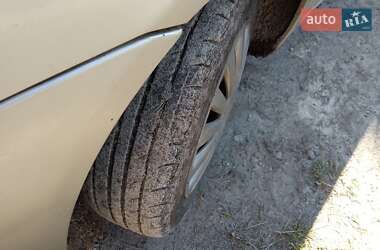 Седан Renault Clio Symbol 2008 в 