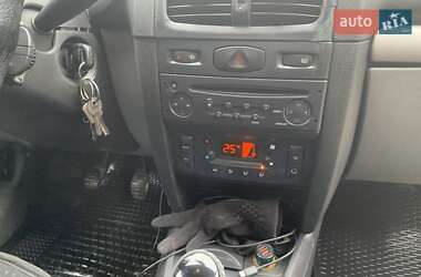 Седан Renault Clio Symbol 2007 в 