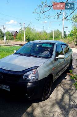 Седан Renault Clio Symbol 2002 в 