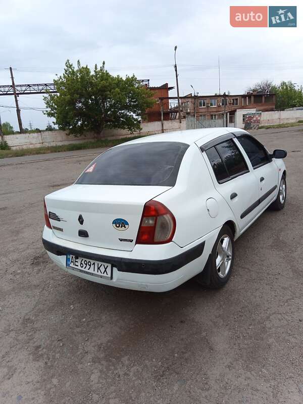 Седан Renault Clio Symbol 2003 в Кривом Роге