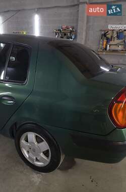 Седан Renault Clio Symbol 2003 в 