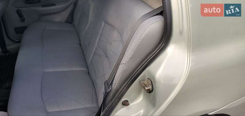 Седан Renault Clio Symbol 2003 в Миргороде