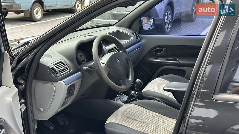 Седан Renault Clio Symbol 2006 в Полтаві