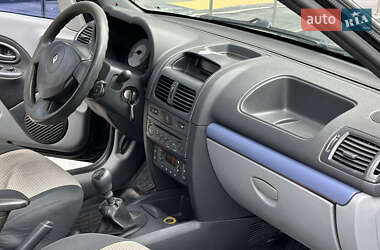 Седан Renault Clio Symbol 2006 в 