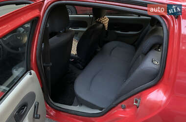 Седан Renault Clio Symbol 2006 в 