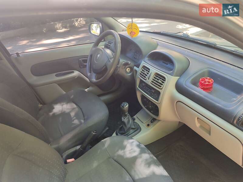 Седан Renault Clio Symbol 2005 в Кропивницком