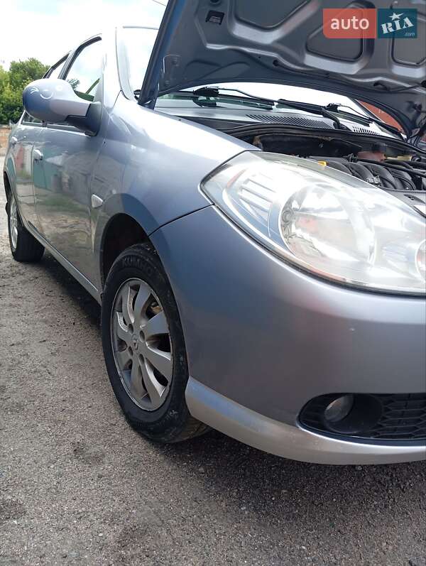 Седан Renault Clio Symbol 2008 в Запорожье