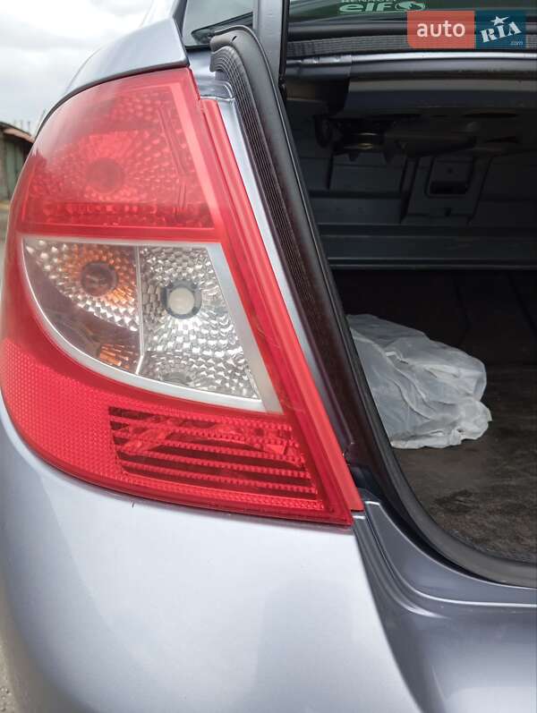 Седан Renault Clio Symbol 2008 в Запорожье
