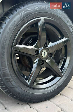 Седан Renault Clio Symbol 2005 в 