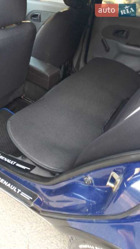 Седан Renault Clio Symbol 2006 в Толстом фото 11 Седан Renault Clio Symbol 2006 в Толстом