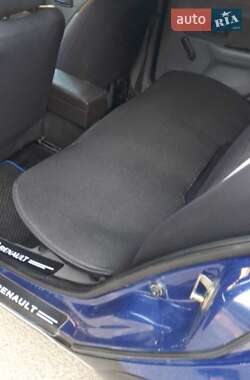 Седан Renault Clio Symbol 2006 в 