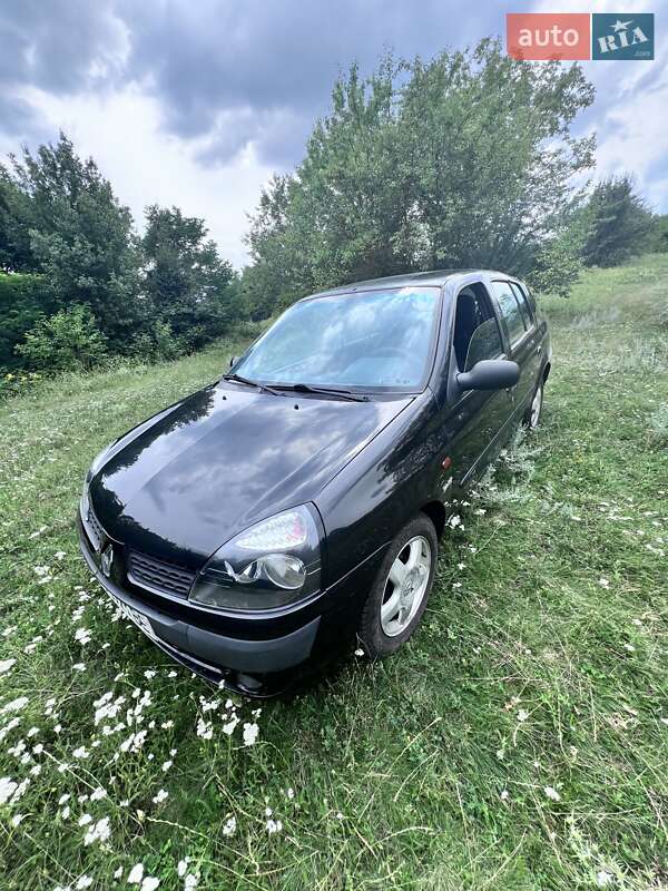 Седан Renault Clio Symbol 2007 в Варве