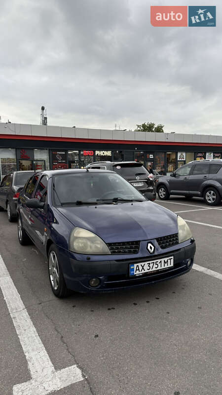 Renault Clio Symbol 2004