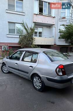 Седан Renault Clio Symbol 2006 в 