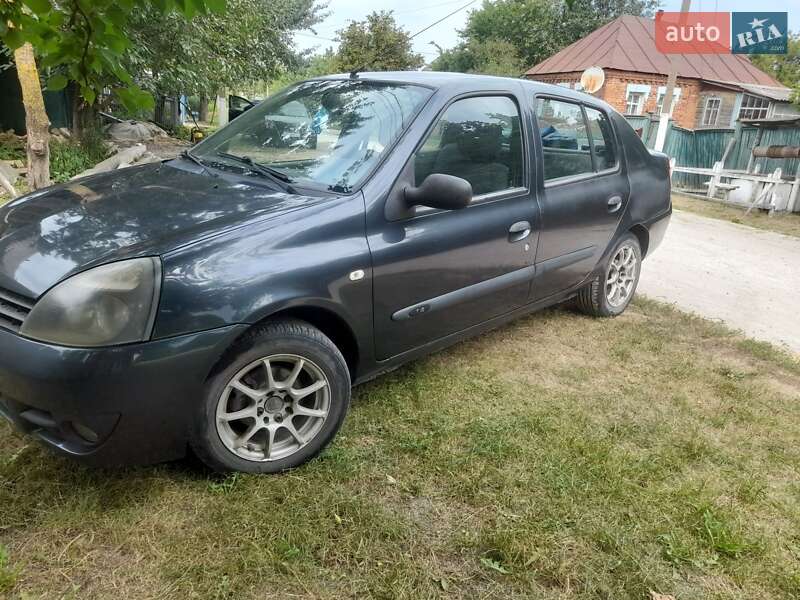 Седан Renault Clio Symbol 2008 в Ромнах