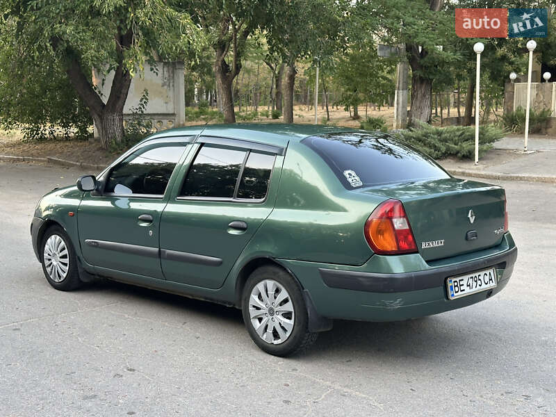 Седан Renault Clio Symbol 2002 в Николаеве