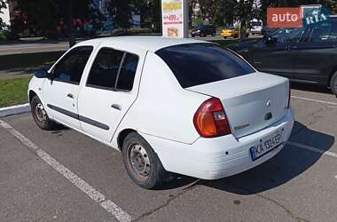 Седан Renault Clio Symbol 2001 в 
