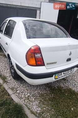 Седан Renault Clio Symbol 2003 в 