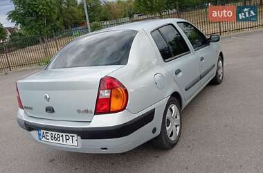 Седан Renault Clio Symbol 2004 в 