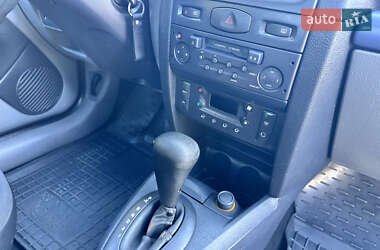 Седан Renault Clio Symbol 2006 в 
