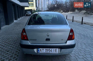 Седан Renault Clio Symbol 2003 в 