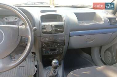Седан Renault Clio Symbol 2008 в 
