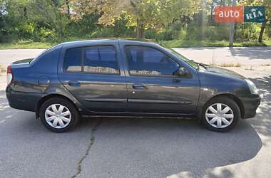 Седан Renault Clio Symbol 2008 в 