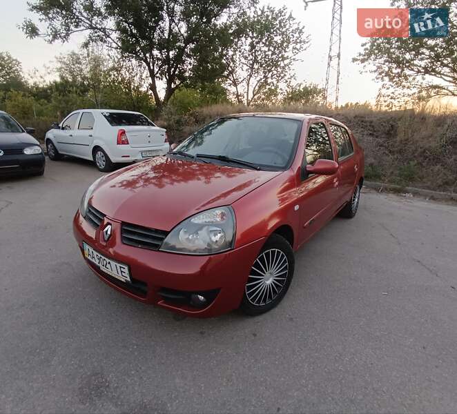 Седан Renault Clio Symbol 2006 в 