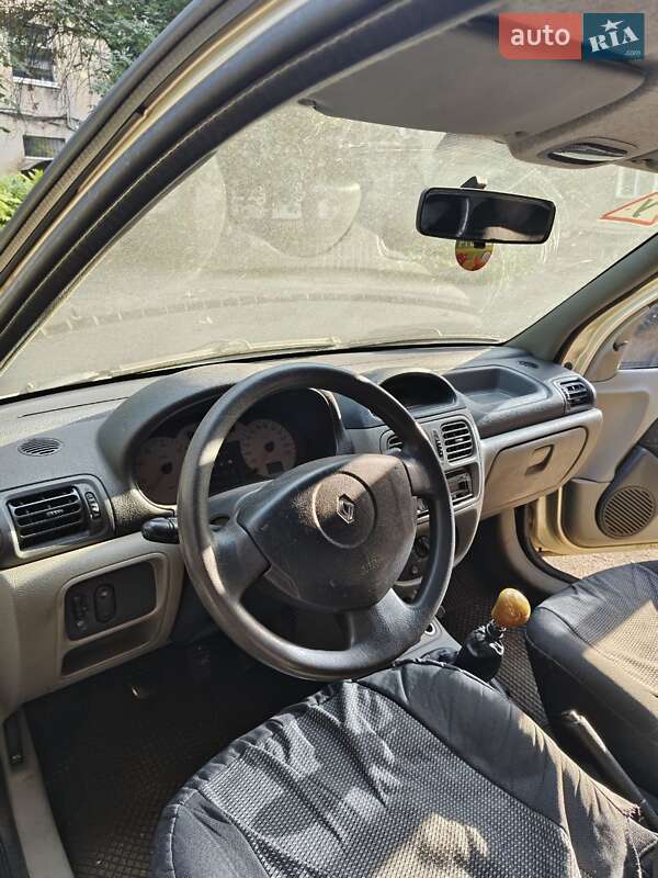 Седан Renault Clio Symbol 2003 в Одессе