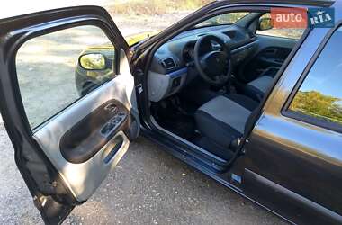 Седан Renault Clio Symbol 2007 в 