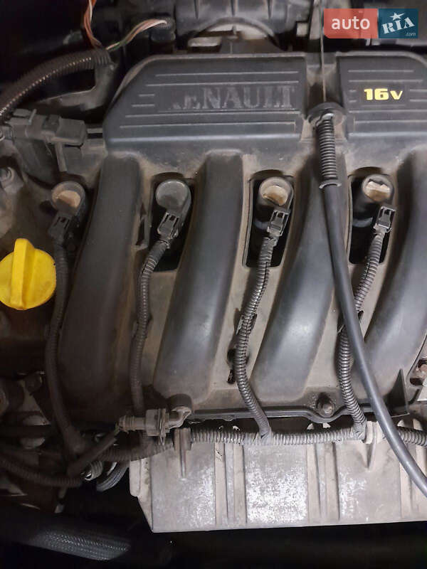 Седан Renault Clio Symbol 2008 в Николаеве
