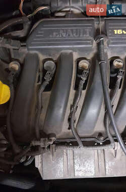 Седан Renault Clio Symbol 2008 в 