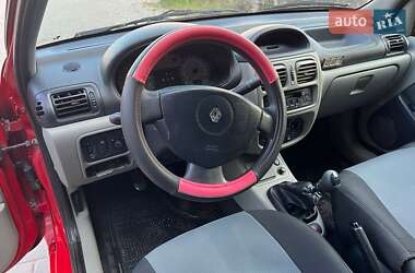 Седан Renault Clio Symbol 2006 в 