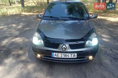 Седан Renault Clio Symbol 2003 в 