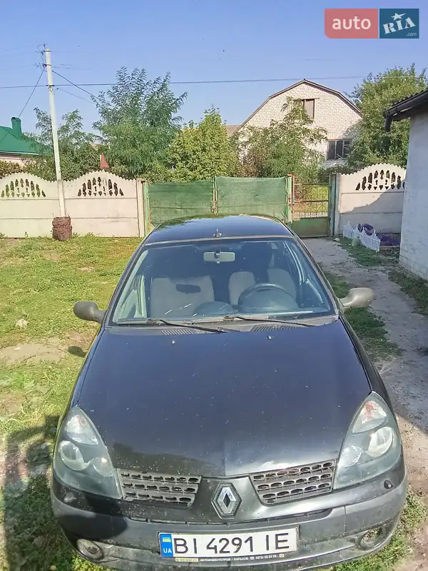 Renault Clio Symbol 2004