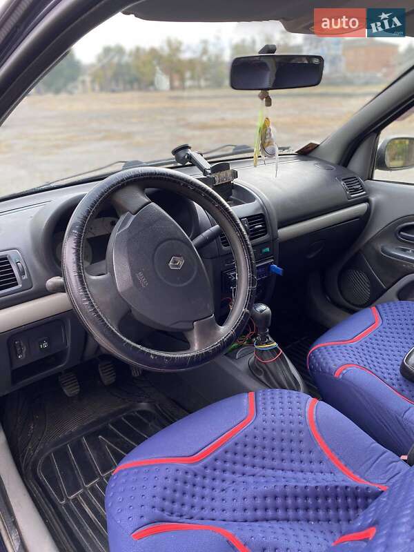 Седан Renault Clio Symbol 2006 в Харькове