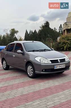 Седан Renault Clio Symbol 2008 в 