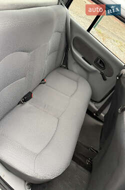 Седан Renault Clio Symbol 2008 в 
