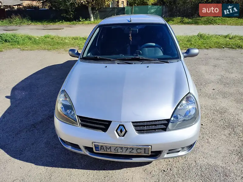 Renault Clio Symbol 2006
