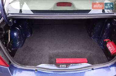 Седан Renault Clio Symbol 2006 в 