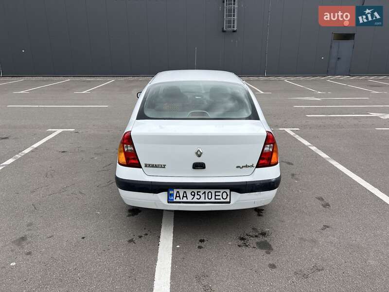 Седан Renault Clio Symbol 2004 в Києві
