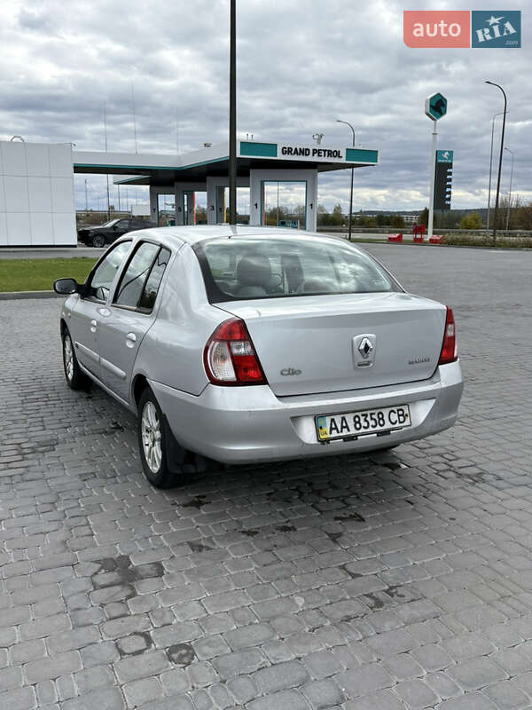 Седан Renault Clio Symbol 2006 в Козині