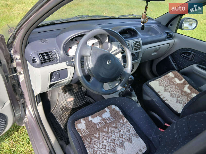 Седан Renault Clio Symbol 2004 в Житомирі фото 8 Седан Renault Clio Symbol 2004 в Житомирі