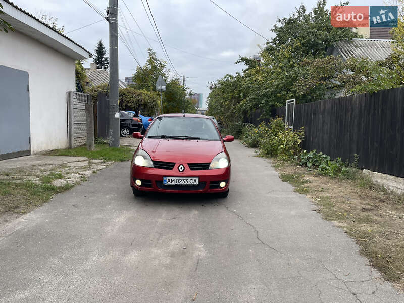 Седан Renault Clio Symbol 2007 в 